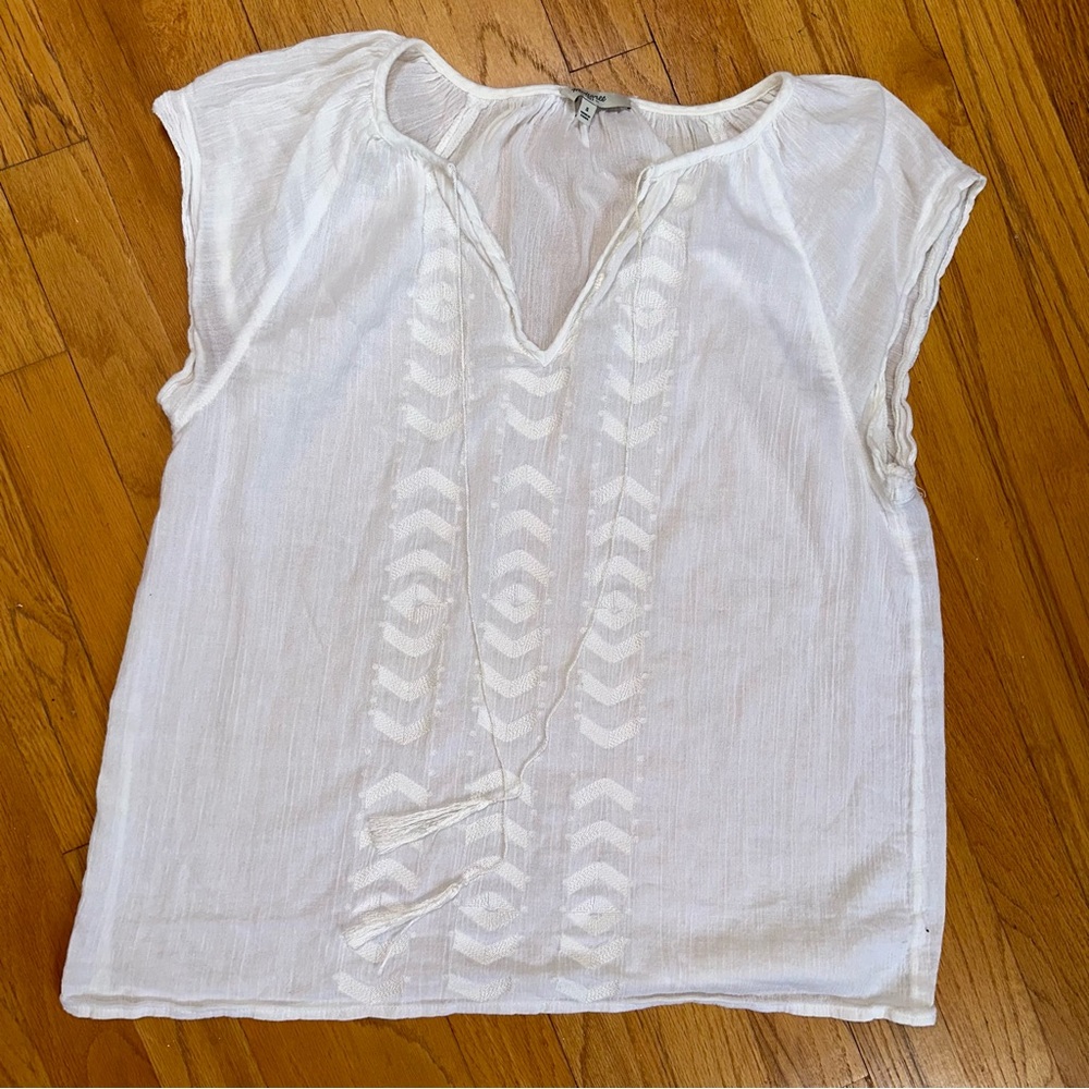 Madewell Cream Geometric Embroidered Short Sleeve Blouse‎ With Tie Tassels Small